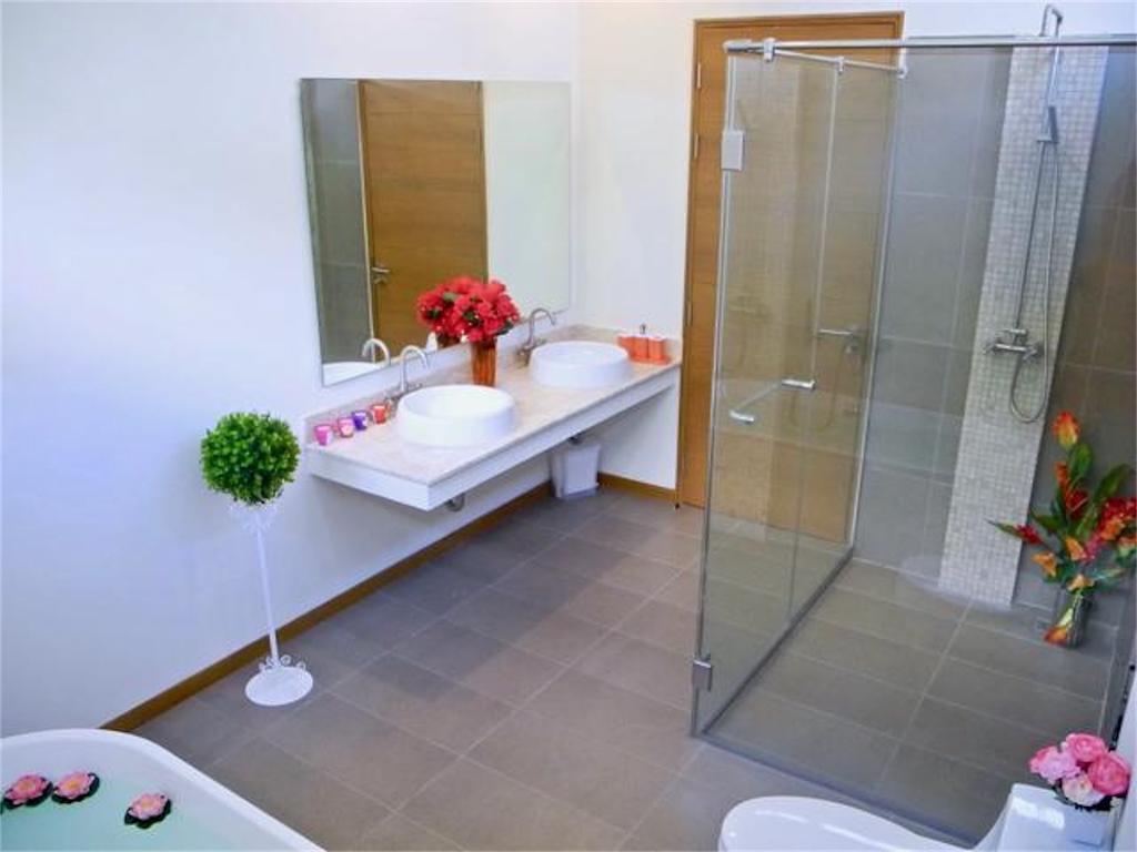 Rawai Ka Villa New 2 Bedrooms Nai Harn Bagian luar foto
